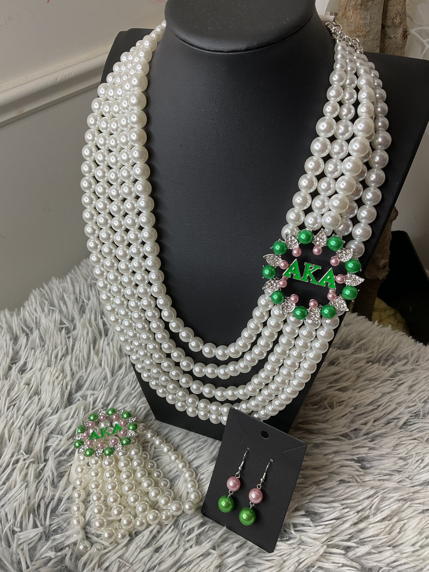 Sorority 3pc Pearl Set