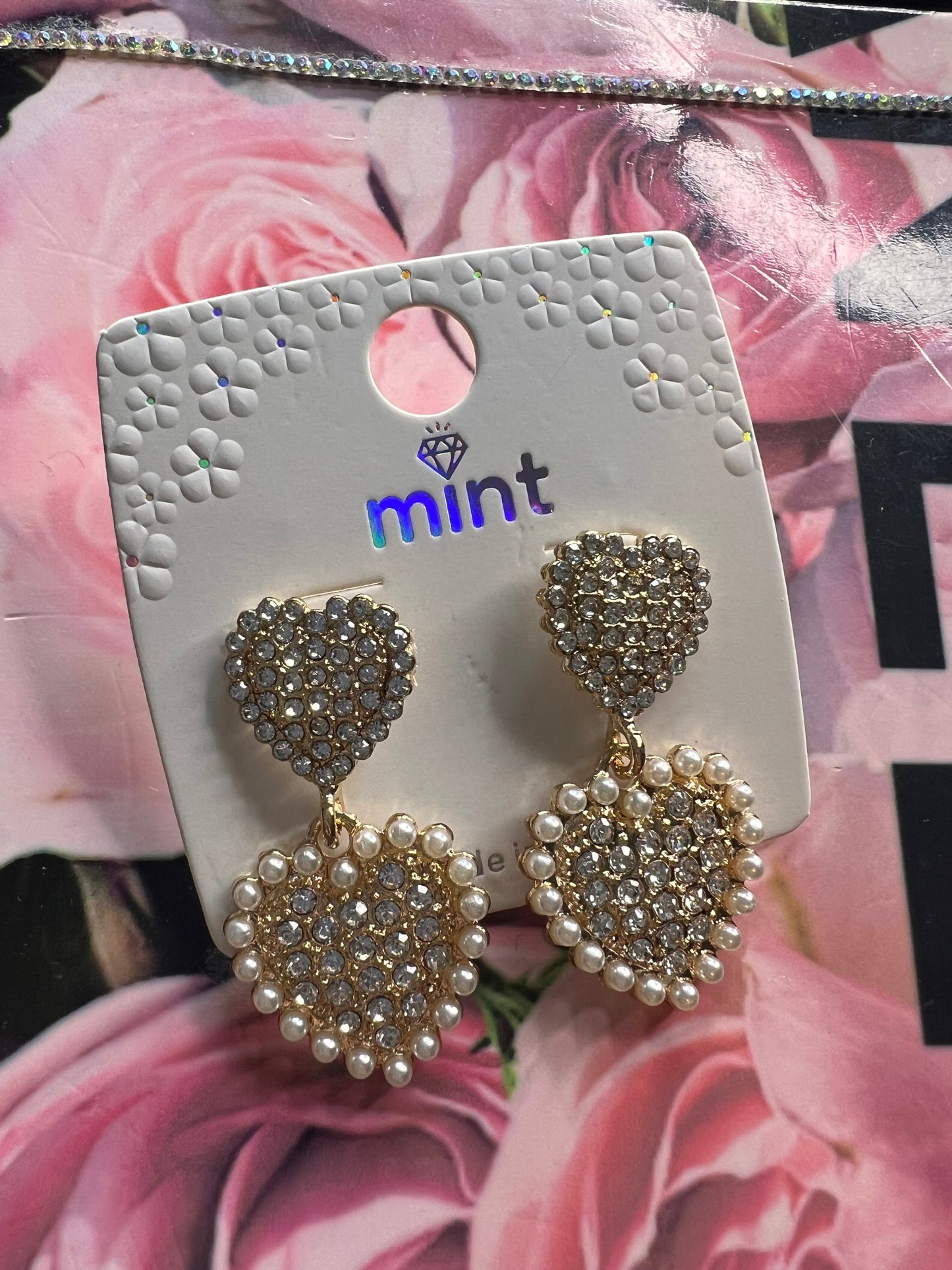 Double Hearth Pearl Earrings