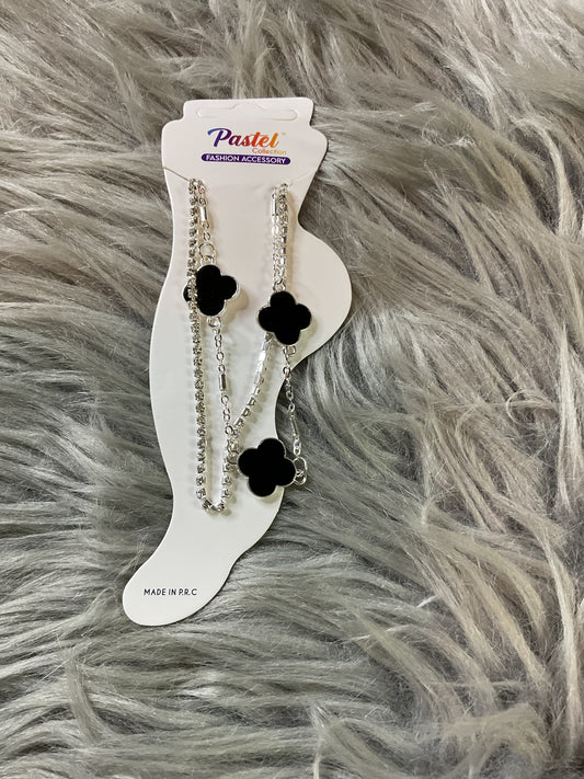 Clover Anklets