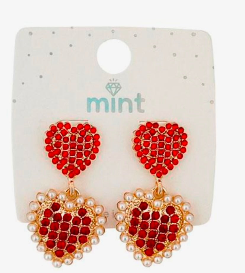 Double Hearth Pearl Earrings