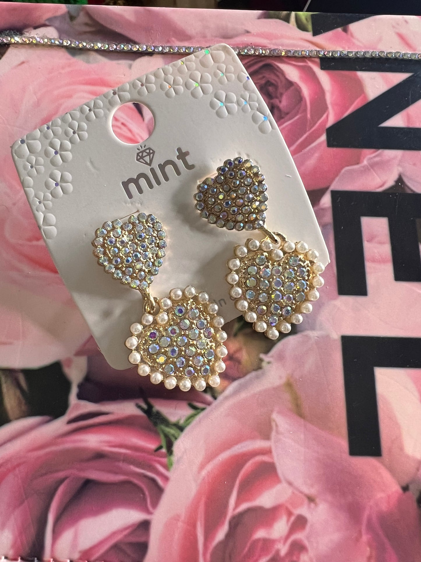 Double Hearth Pearl Earrings