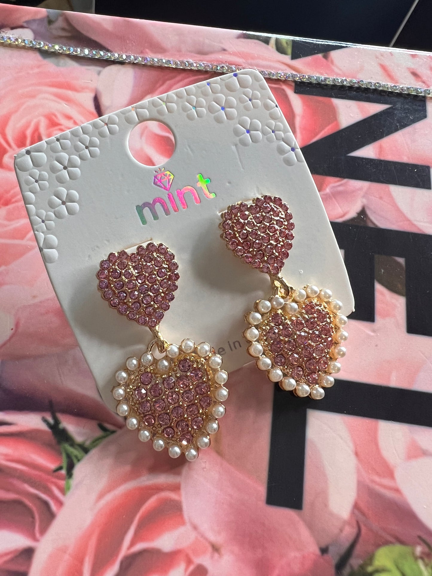 Double Hearth Pearl Earrings